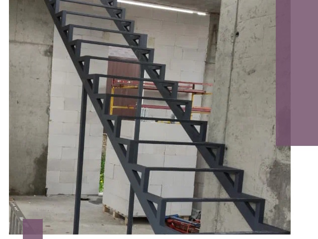 Демонтаж металлических лестниц в Бирске быстро и безопасно