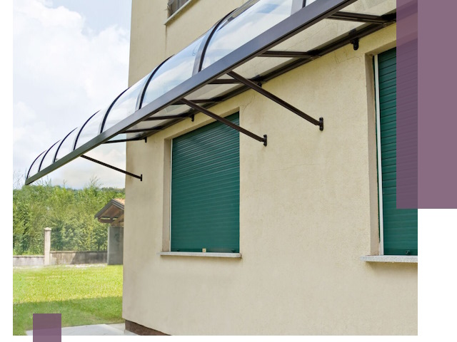 Козырьки над окнами в Бирске — изготовление и монтаж по выгоде