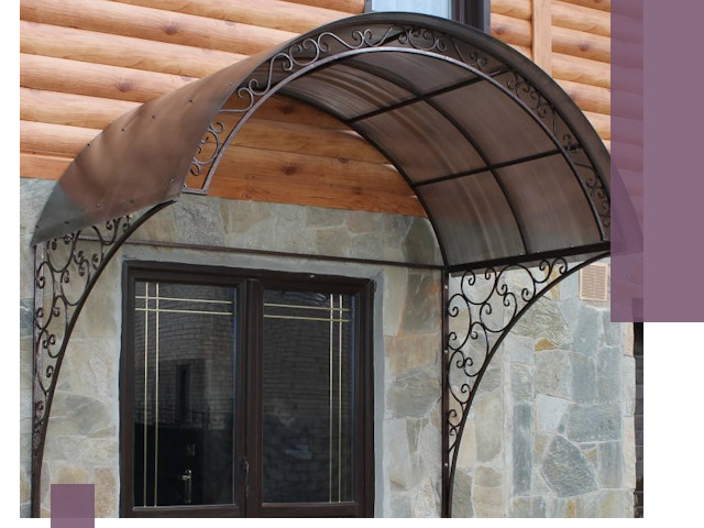 Арочные козырьки под ключ в Бирске: изготовление и монтаж