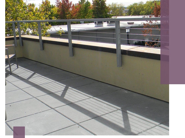 Металлические парапеты под ключ в Бирске: монтаж и изготовление