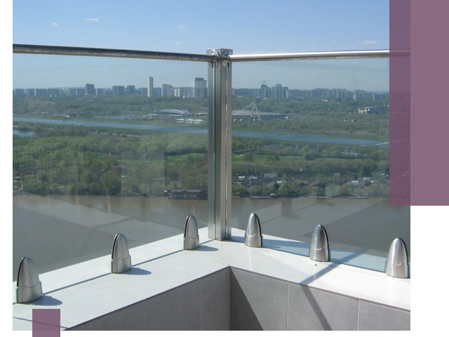 Стеклянные парапеты премиум класса в Бирске для домов и бизнесов