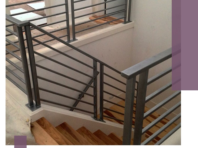 Изготовление поручней из металла и дерева в Бирске